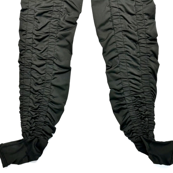 Agogie Resistant Band Pants - Picture 3 of 4